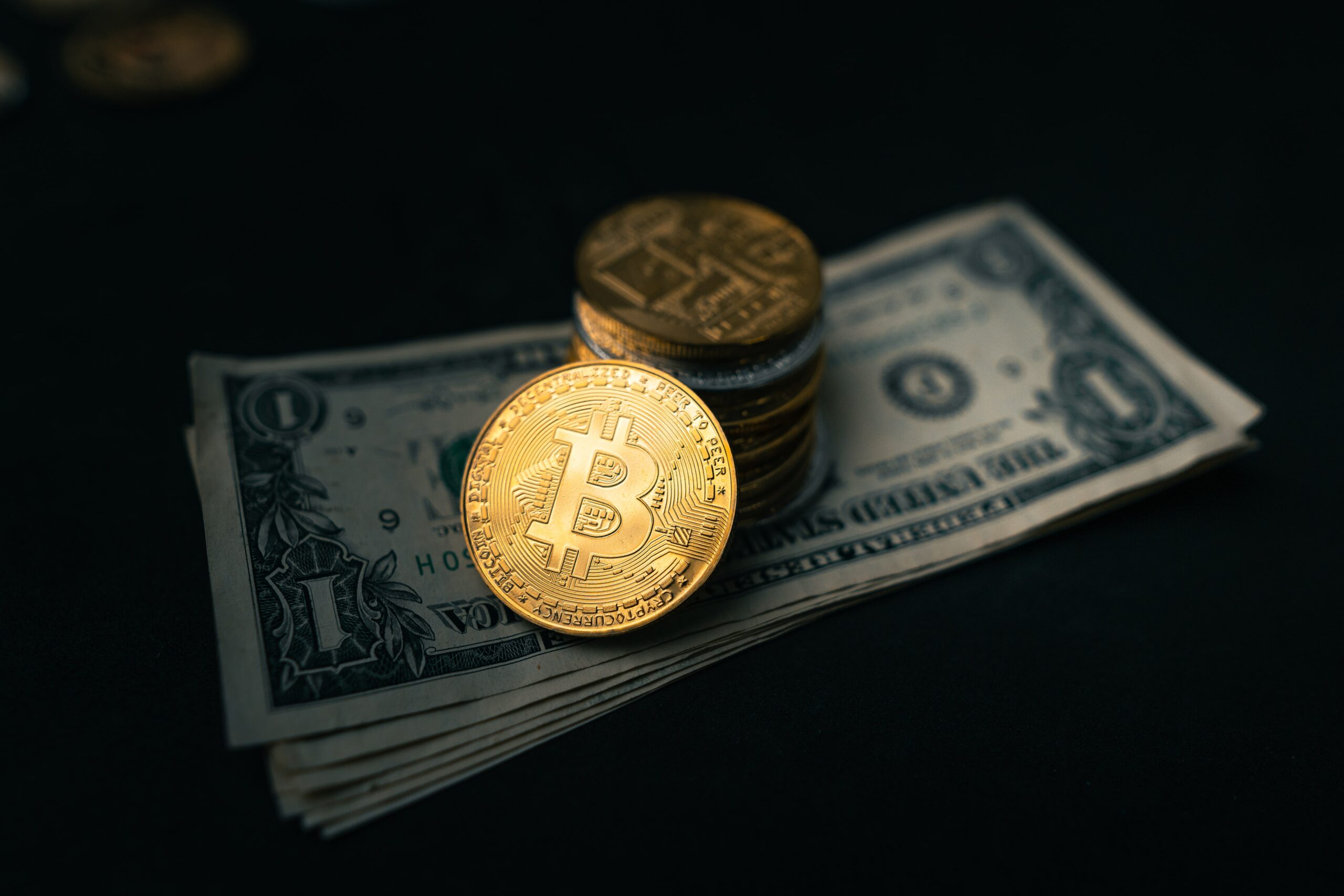 10 Proven Ways to Make Money with Bitcoin in 2025